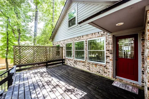1006 Amesbury Court Huntsville TX 77340