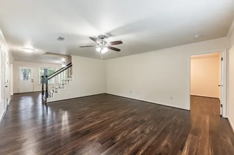 1006 Amesbury Court Huntsville TX 77340
