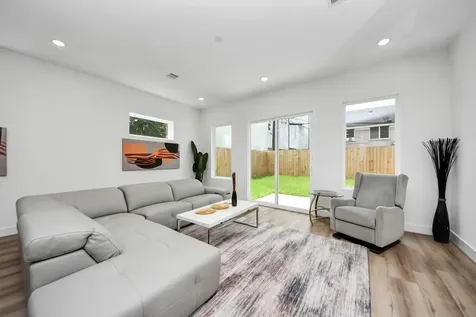 3118 Wentworth Street Houston TX 77004
