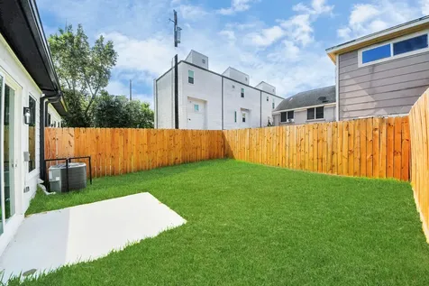 3118 Wentworth Street Houston TX 77004