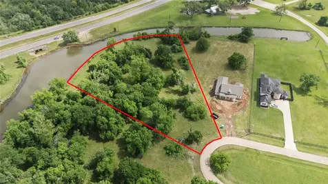 1127 Saddle Horn Bend Angleton TX 77515
