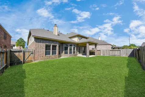 9427 Sapphire Bay Lane Rosharon TX 77583