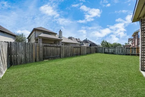 9427 Sapphire Bay Lane Rosharon TX 77583