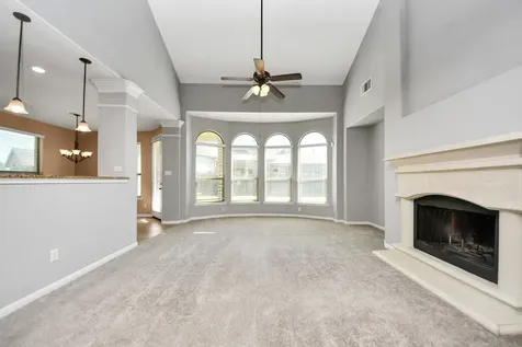 9427 Sapphire Bay Lane Rosharon TX 77583