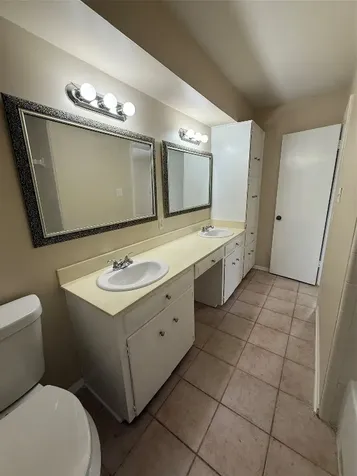 17149 Beaver Springs Drive 13 Houston TX 77090