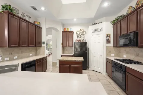 10026 Spring Rapid Way Tomball TX 77375