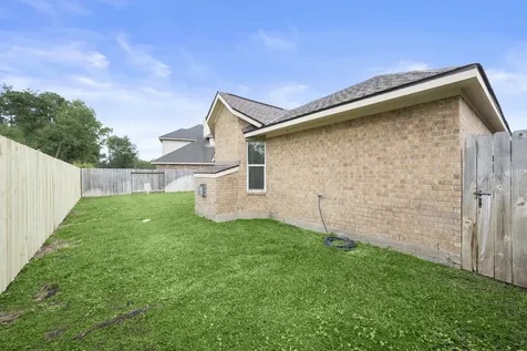 10026 Spring Rapid Way Tomball TX 77375