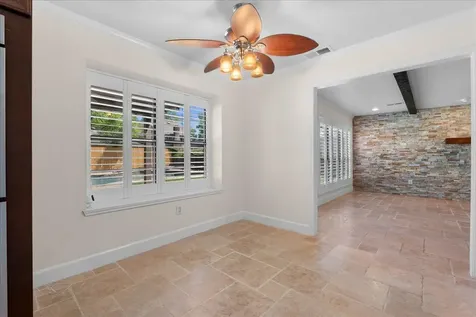 3725 Autumn Lane Baytown TX 77521