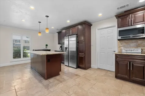3725 Autumn Lane Baytown TX 77521
