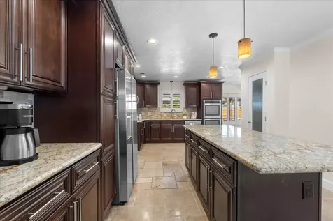 3725 Autumn Lane Baytown TX 77521