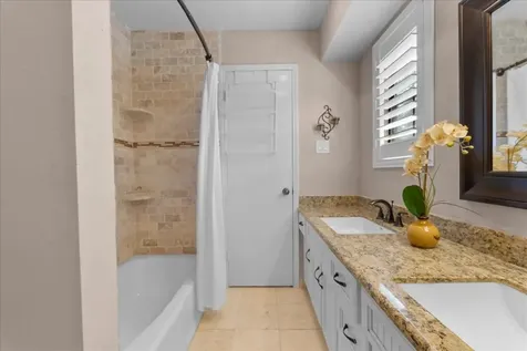 3725 Autumn Lane Baytown TX 77521