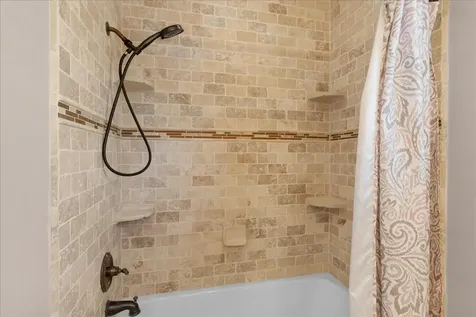3725 Autumn Lane Baytown TX 77521