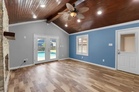 3725 Autumn Lane Baytown TX 77521