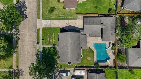 3725 Autumn Lane Baytown TX 77521