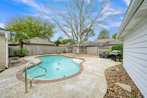 16135 Ridge Park Drive Houston TX 77095