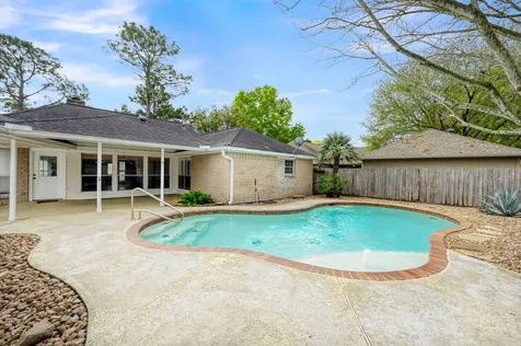 16135 Ridge Park Drive Houston TX 77095