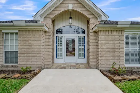 16135 Ridge Park Drive Houston TX 77095