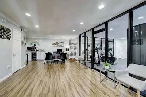 851 Threadneedle Street 402 Houston TX 77079