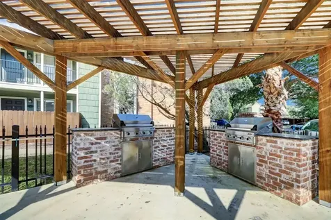 851 Threadneedle Street 402 Houston TX 77079