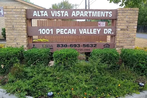 1001 Pecan Valley Drive Marble Falls TX 78654