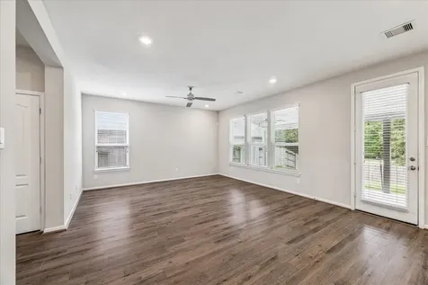 1972 Elkington Circle Conroe TX 77304