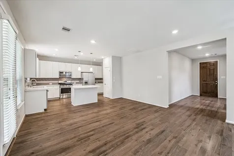 1972 Elkington Circle Conroe TX 77304