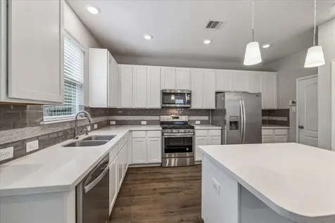 1972 Elkington Circle Conroe TX 77304