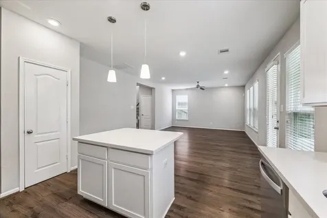 1972 Elkington Circle Conroe TX 77304