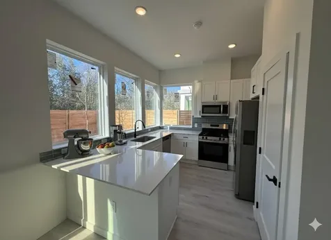 2000 Riverside Farms Road 21101 Austin TX 78741