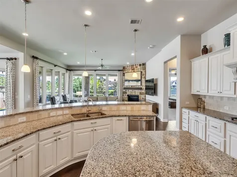 114 N Braided Branch Drive Tomball TX 77375