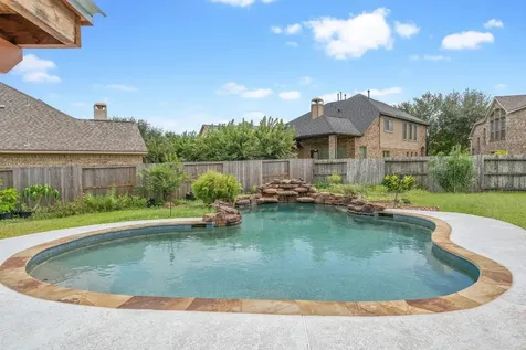 18515 N Settlers Shore Drive Cypress TX 77433