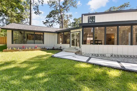 107 Beaver Tail Point Houston TX 77024