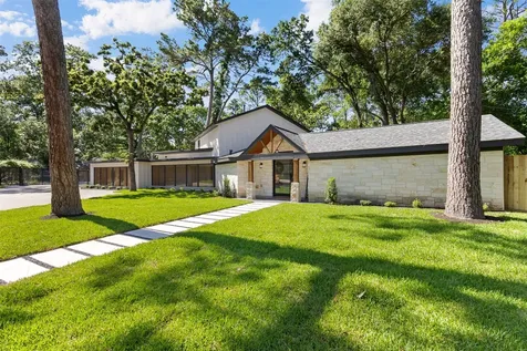 107 Beaver Tail Point Houston TX 77024
