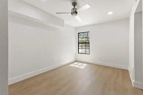 107 Beaver Tail Point Houston TX 77024