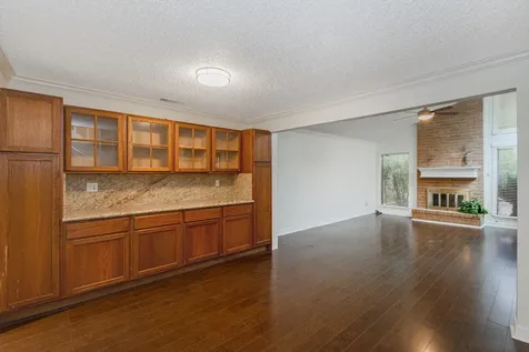 1911 Trixie Lane Houston TX 77042