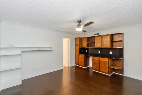 1911 Trixie Lane Houston TX 77042