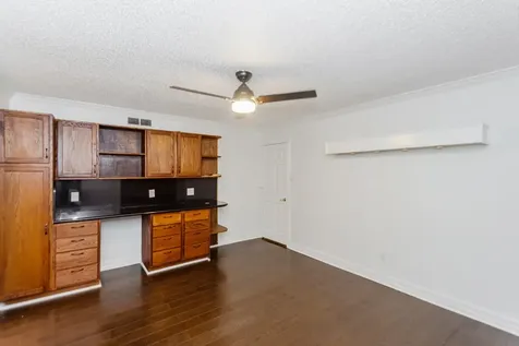1911 Trixie Lane Houston TX 77042