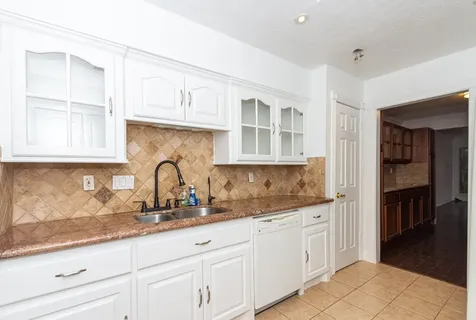 1911 Trixie Lane Houston TX 77042