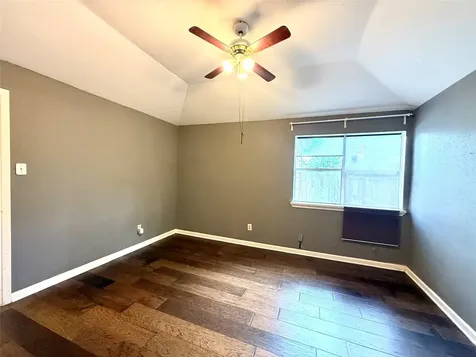 13222 Pebblewalk Circle N Houston TX 77041