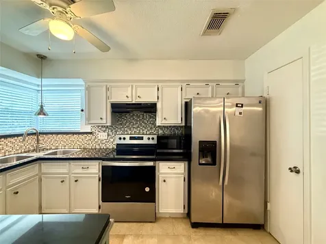 13222 Pebblewalk Circle N Houston TX 77041