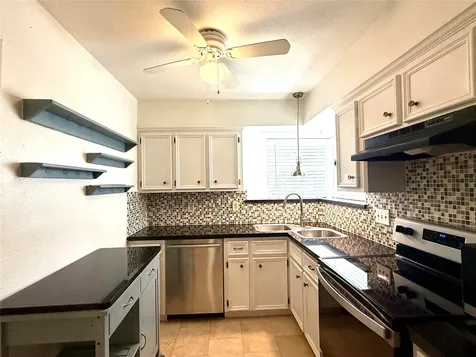 13222 Pebblewalk Circle N Houston TX 77041