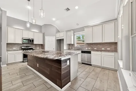 3854 Fleetwood Falls Lane Spring TX 77386