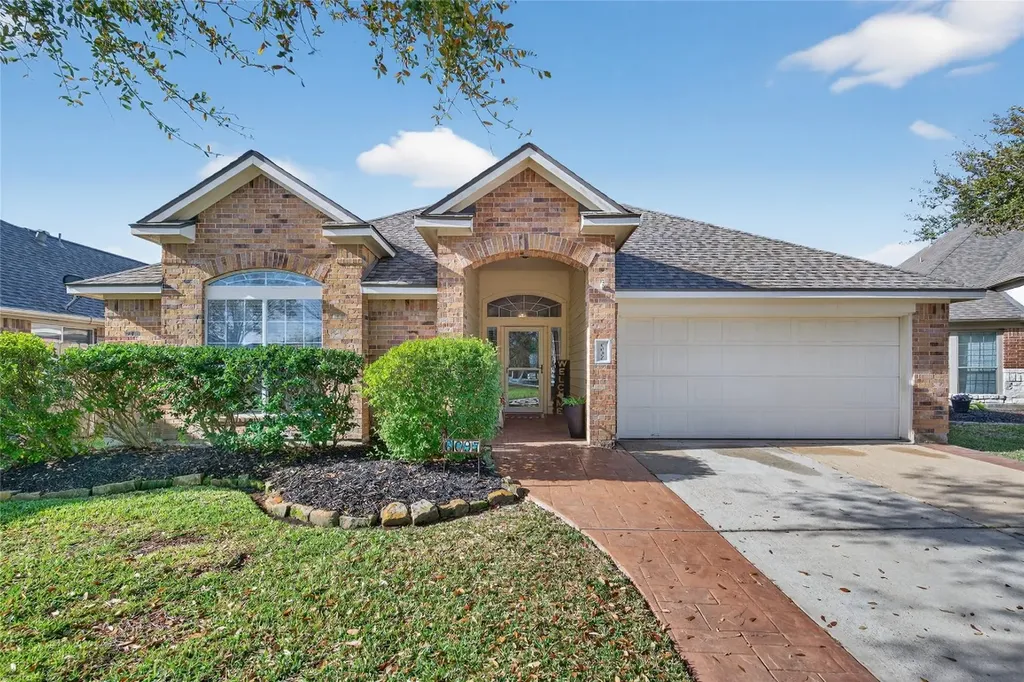 6097 Well Brook Lane League City TX 77573