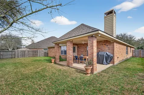 6097 Well Brook Lane League City TX 77573
