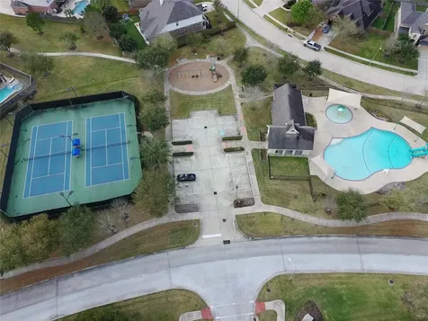 6097 Well Brook Lane League City TX 77573