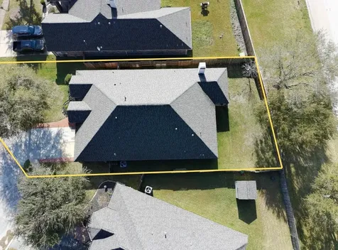 6097 Well Brook Lane League City TX 77573