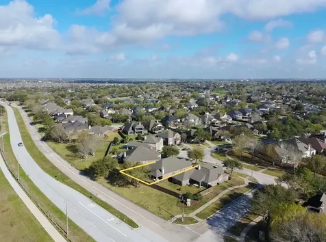 6097 Well Brook Lane League City TX 77573