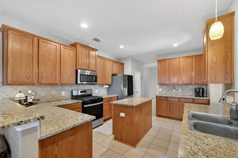 6097 Well Brook Lane League City TX 77573