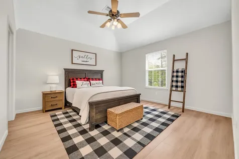10887 Royal Pines Drive Conroe TX 77303