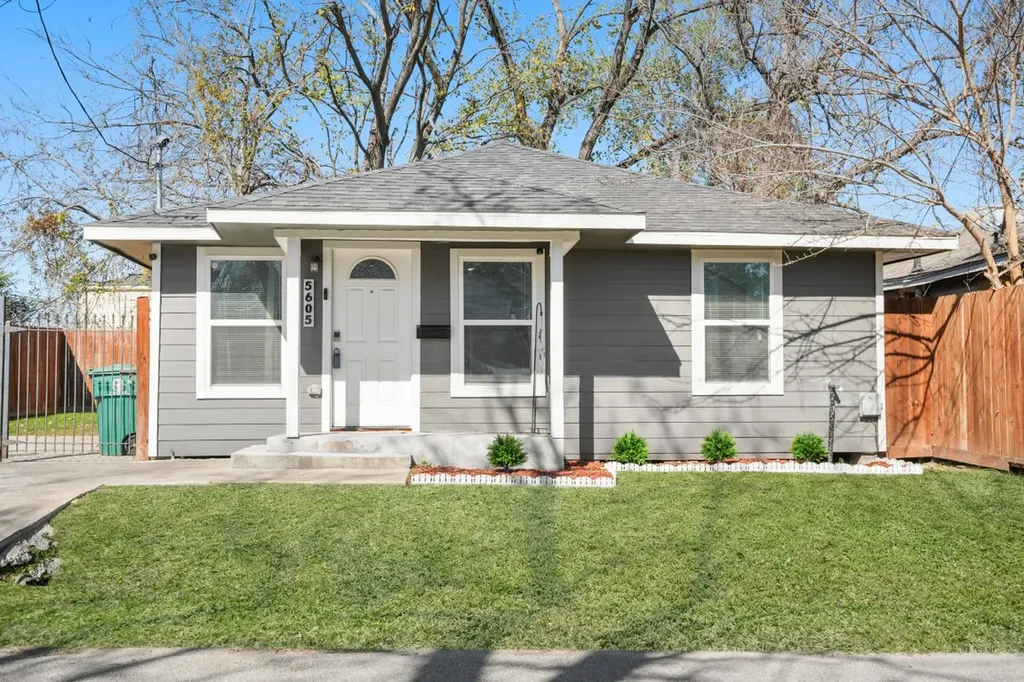 5605 Colfax Street Houston TX 77020